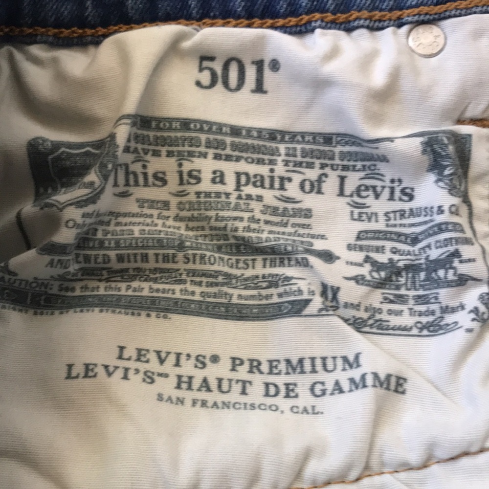 NWT 501 Levi’s high rise short, MSRP $69.50 - Picture 3 of 16